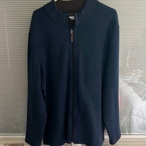 Men’s zipped sweater